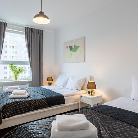 Urban Chic - Pereca - Rondo Onz - Luxury Warsaw Stays - 14 People Extérieur photo